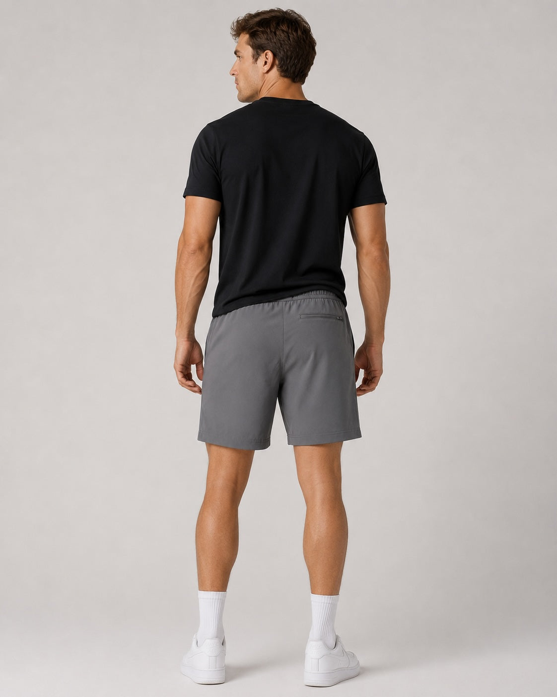 Josh is 5’11”, wears size M