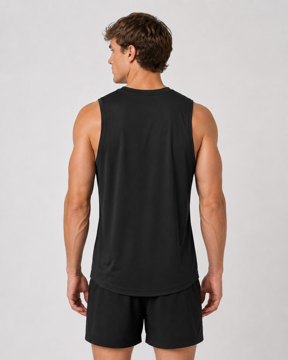 Zach is 6’1”, wears size L