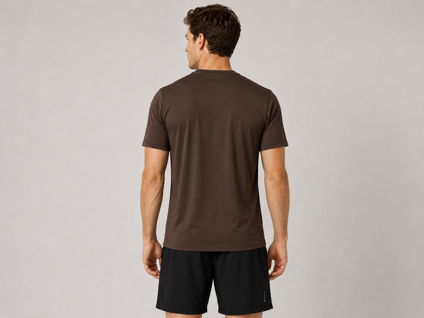 Nick is 5’10”, wears size M